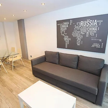 Differentflats Llum Apartment *